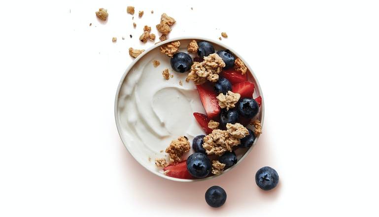Order Yogurt|Mixed Berries & Granola Parfait food online from The Coffee Bean & Tea Leaf store, Studio City on bringmethat.com