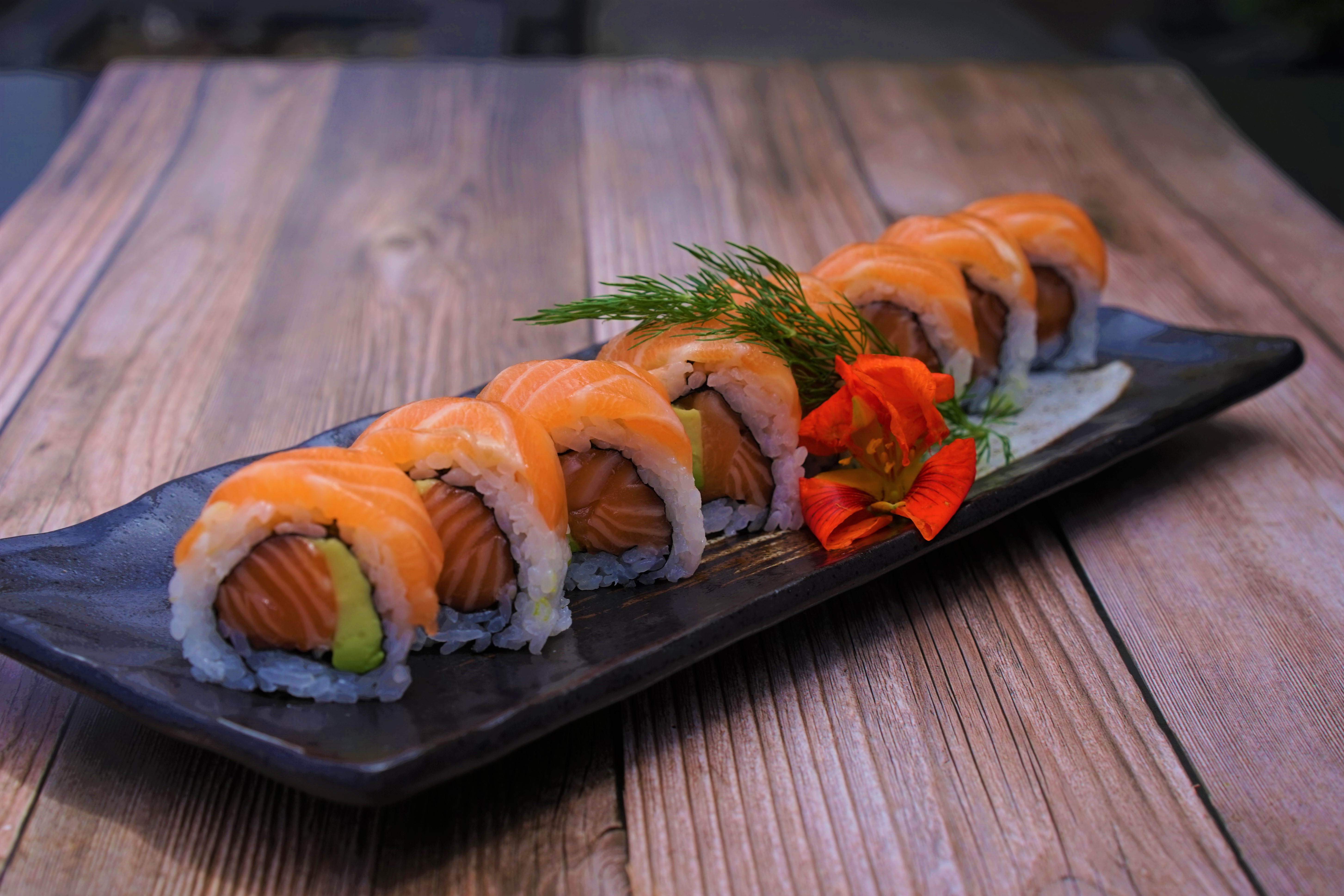 Order Salmon Lover Roll food online from Yanagi Kitchen store, Manhattan Beach on bringmethat.com