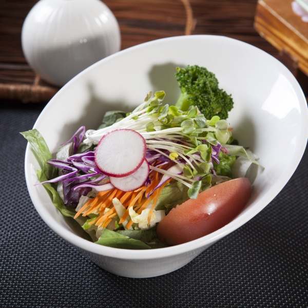 Order Green Salad food online from Sushi Dan store, Studio City on bringmethat.com