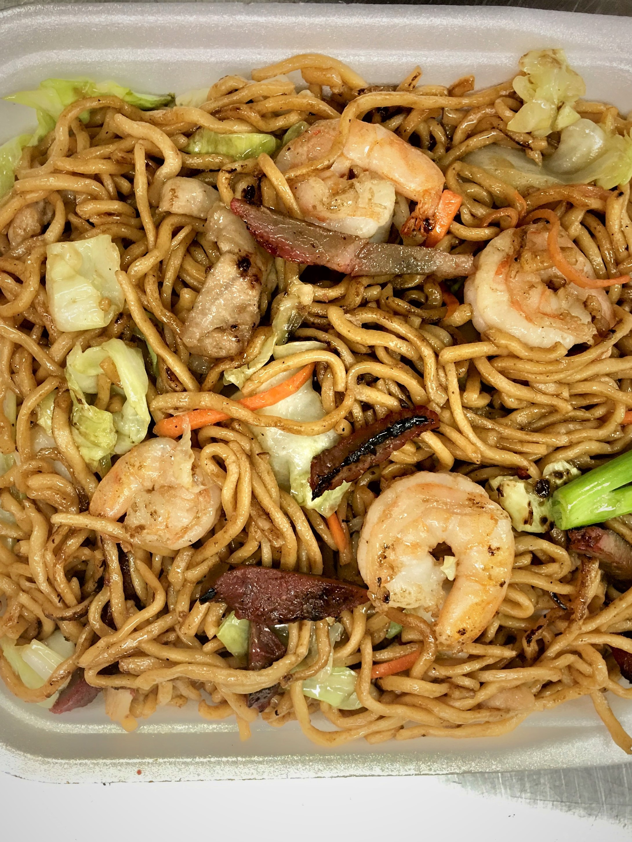 Order HM. House Chow Mein food online from Asian Kitchen store, Modesto on bringmethat.com