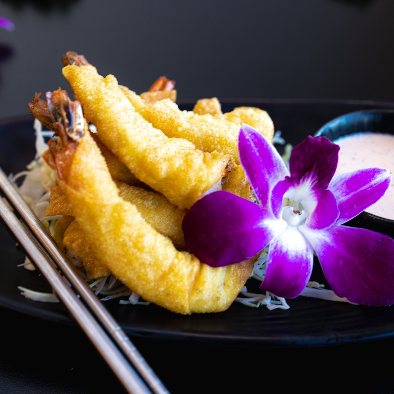 Order Crispy shrimp roll (6) food online from Thai Pepper store, Las Vegas on bringmethat.com