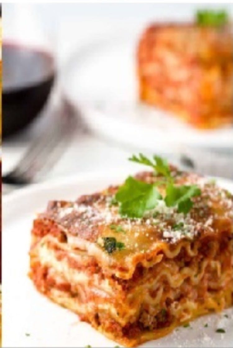 Order Lasagna - Pasta food online from ABC Trattoria & Pizza store, Cromwell on bringmethat.com