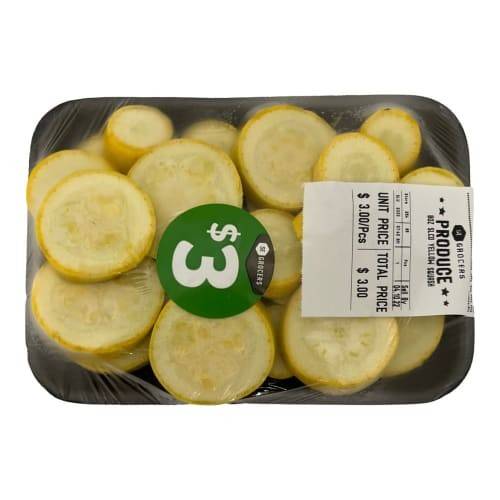 Order Se Grocers · Sliced Yellow Squash (8 ct) food online from Winn-Dixie store, Foley on bringmethat.com