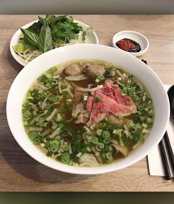 Order P6. Pho Tai Bo Vien food online from Pho Cravin store, Fremont on bringmethat.com