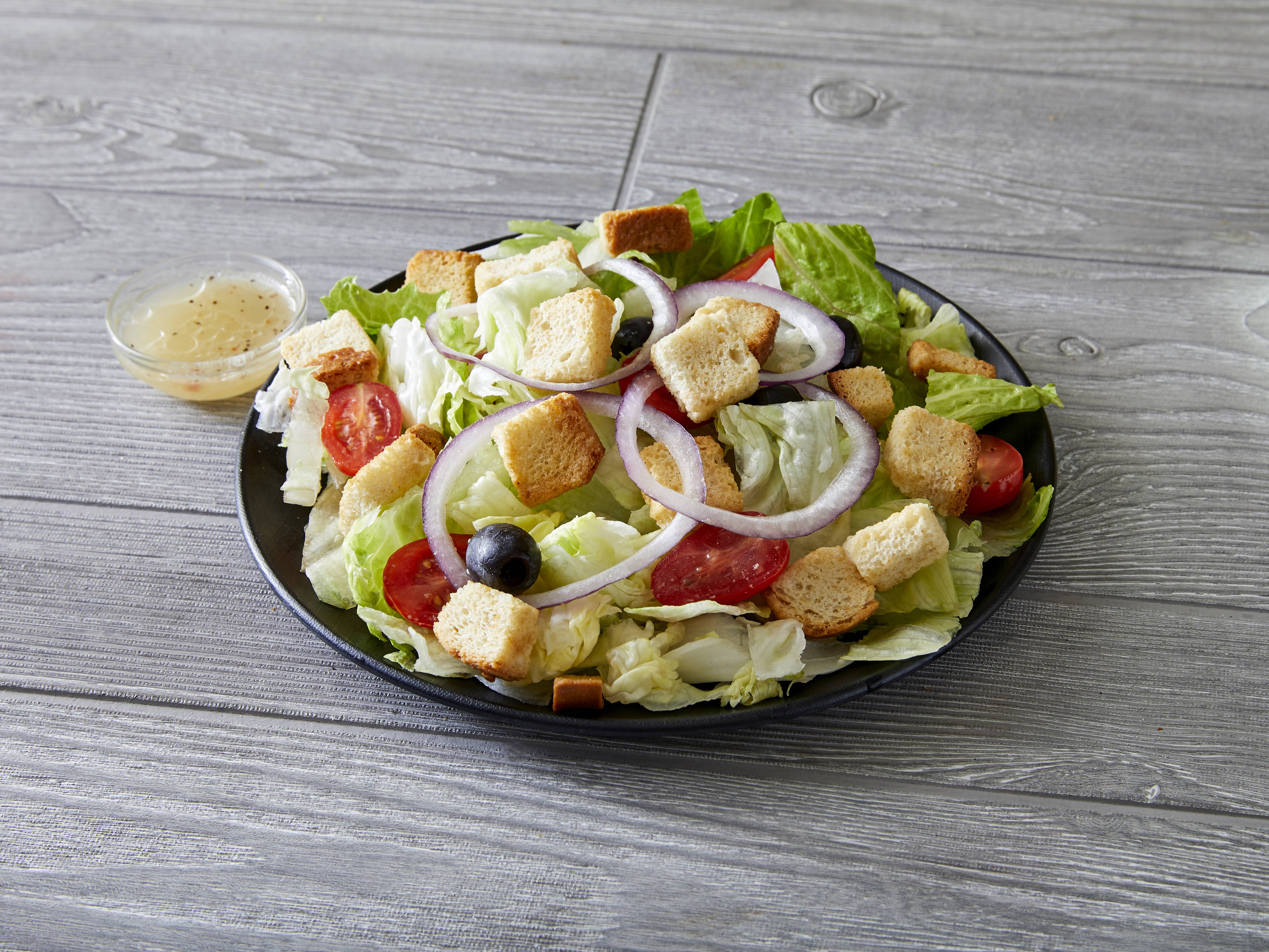 Order Tossed Salad food online from Vini's Pizza store, Chicago on bringmethat.com