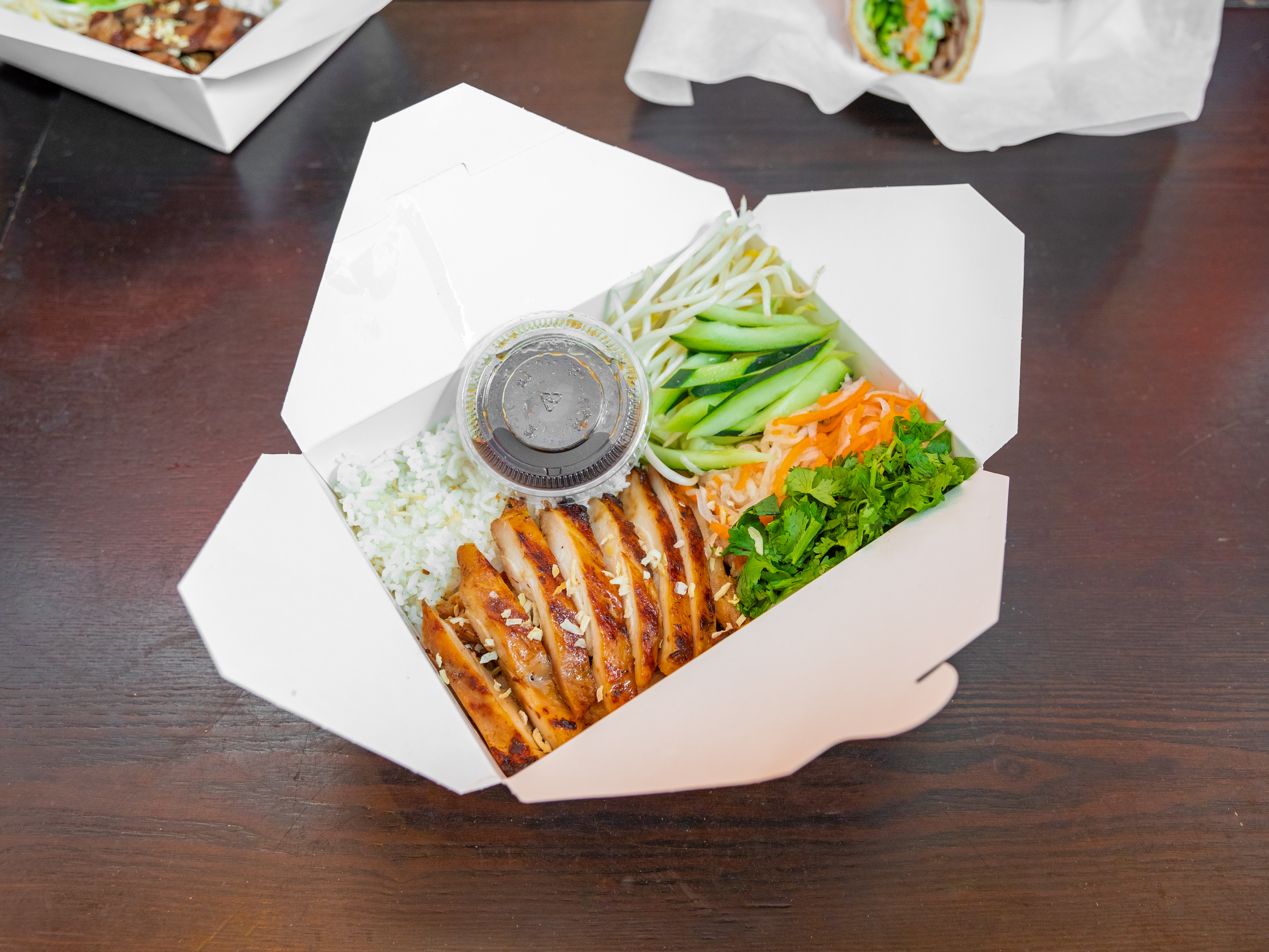 Order Chicken Rice Box food online from Viet Ha Noodles & Grill store, Sacramento on bringmethat.com