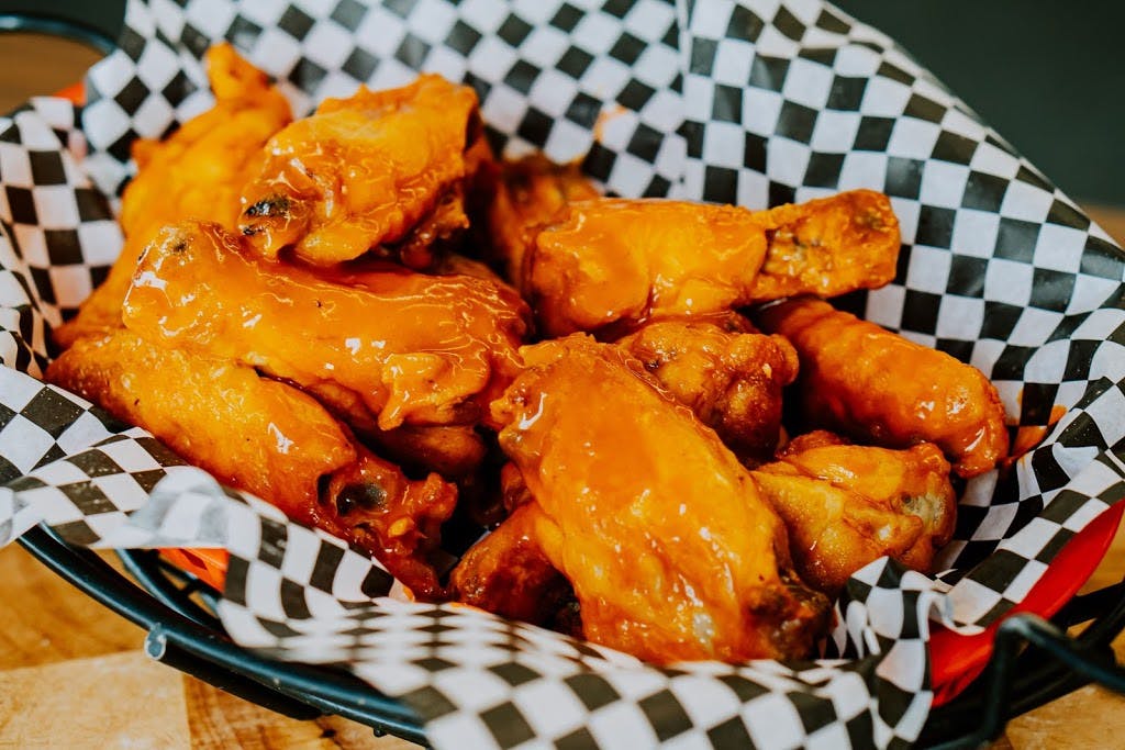 Order Traditional Wings - 6 Pieces food online from Pjay Pizza store, Parma on bringmethat.com