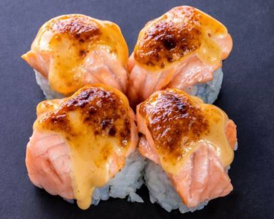 Order Baked Salmon Roll (4 Pcs) food online from SushiStop Culver City store, Culver City on bringmethat.com