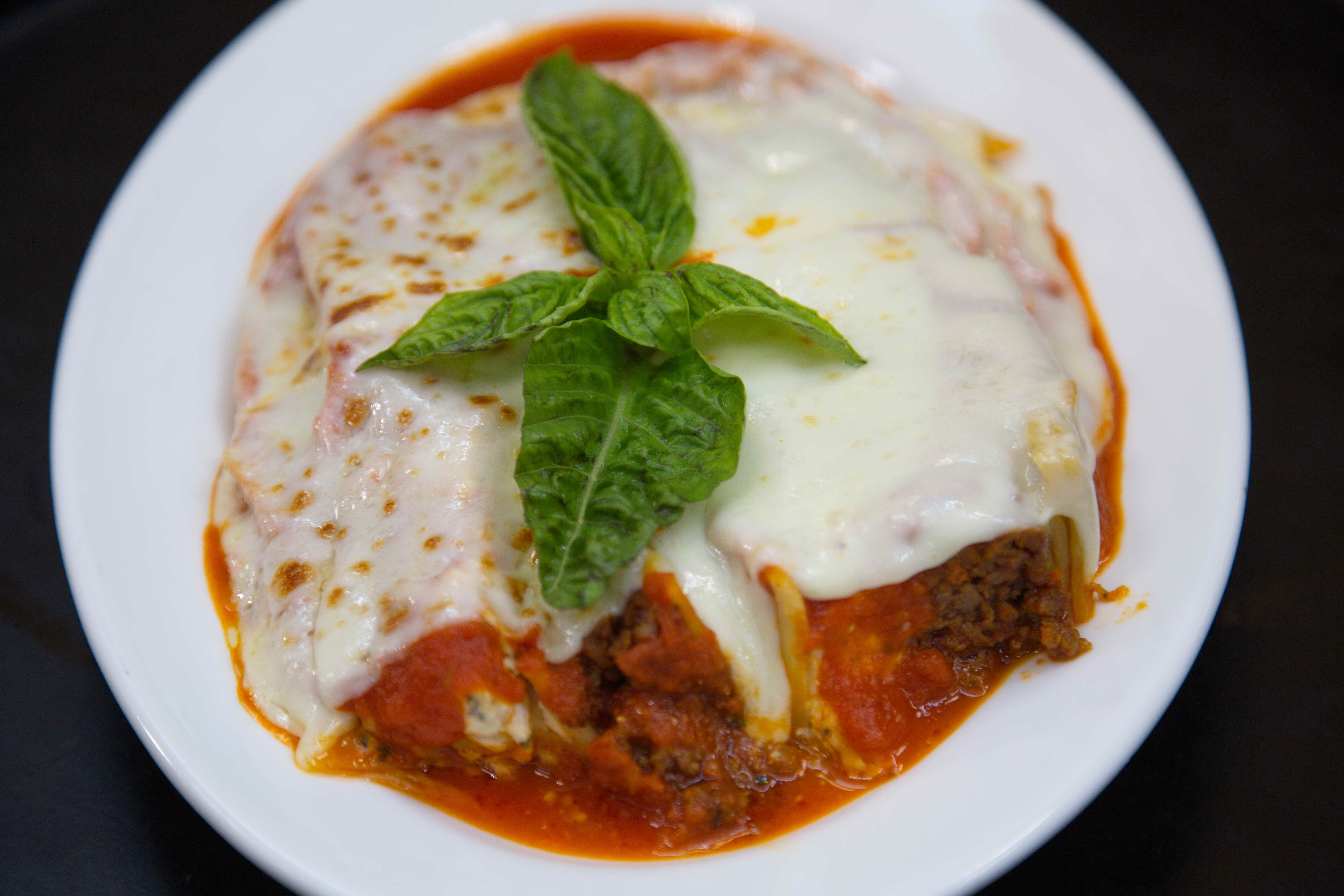Order Lasagna food online from Famous Calabria store, New York on bringmethat.com