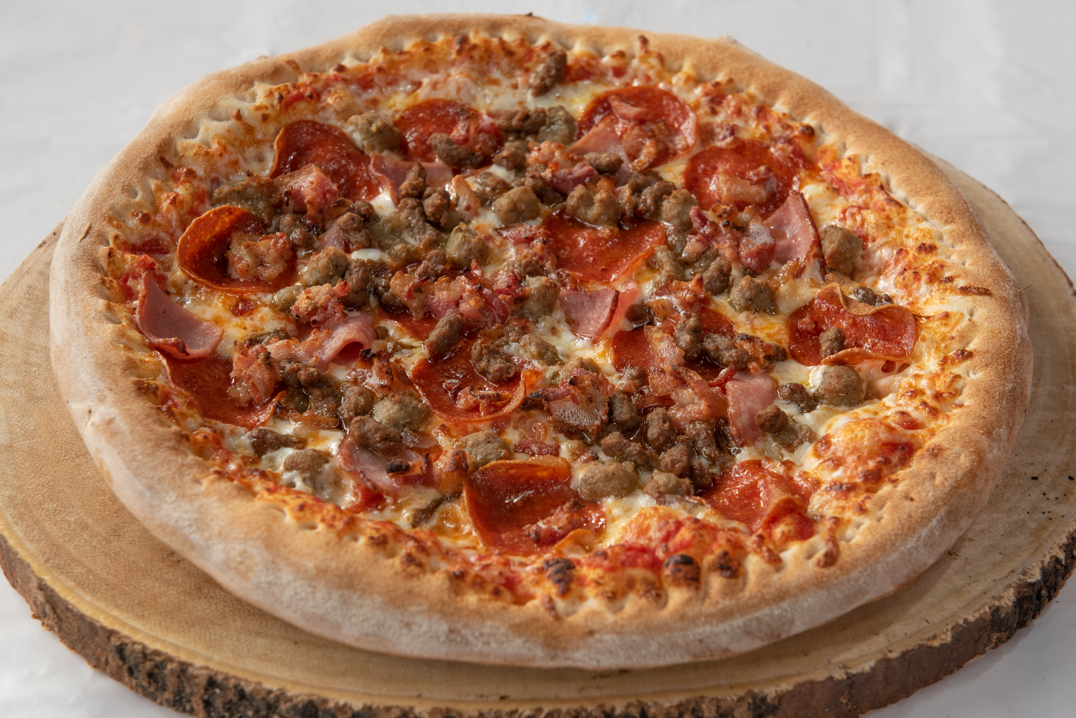Order Italian All Meat Pizza food online from Milanos Pizzeria store, Nashville on bringmethat.com