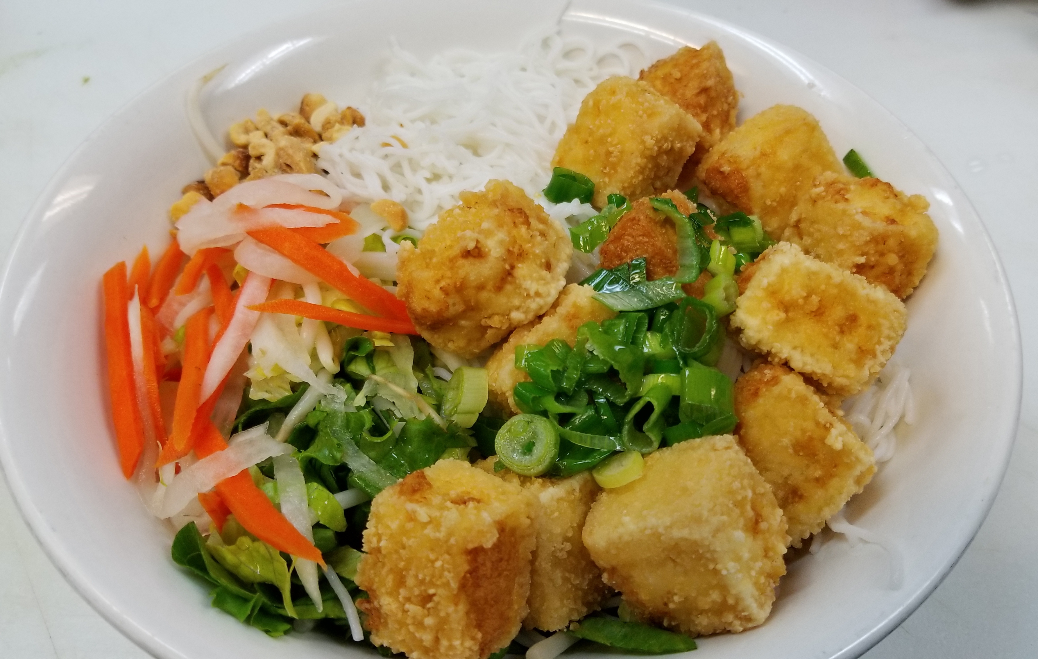 Order 48. Tofu and Vegetable Vermicelli food online from Thien Hoang Restaurant store, Portland on bringmethat.com