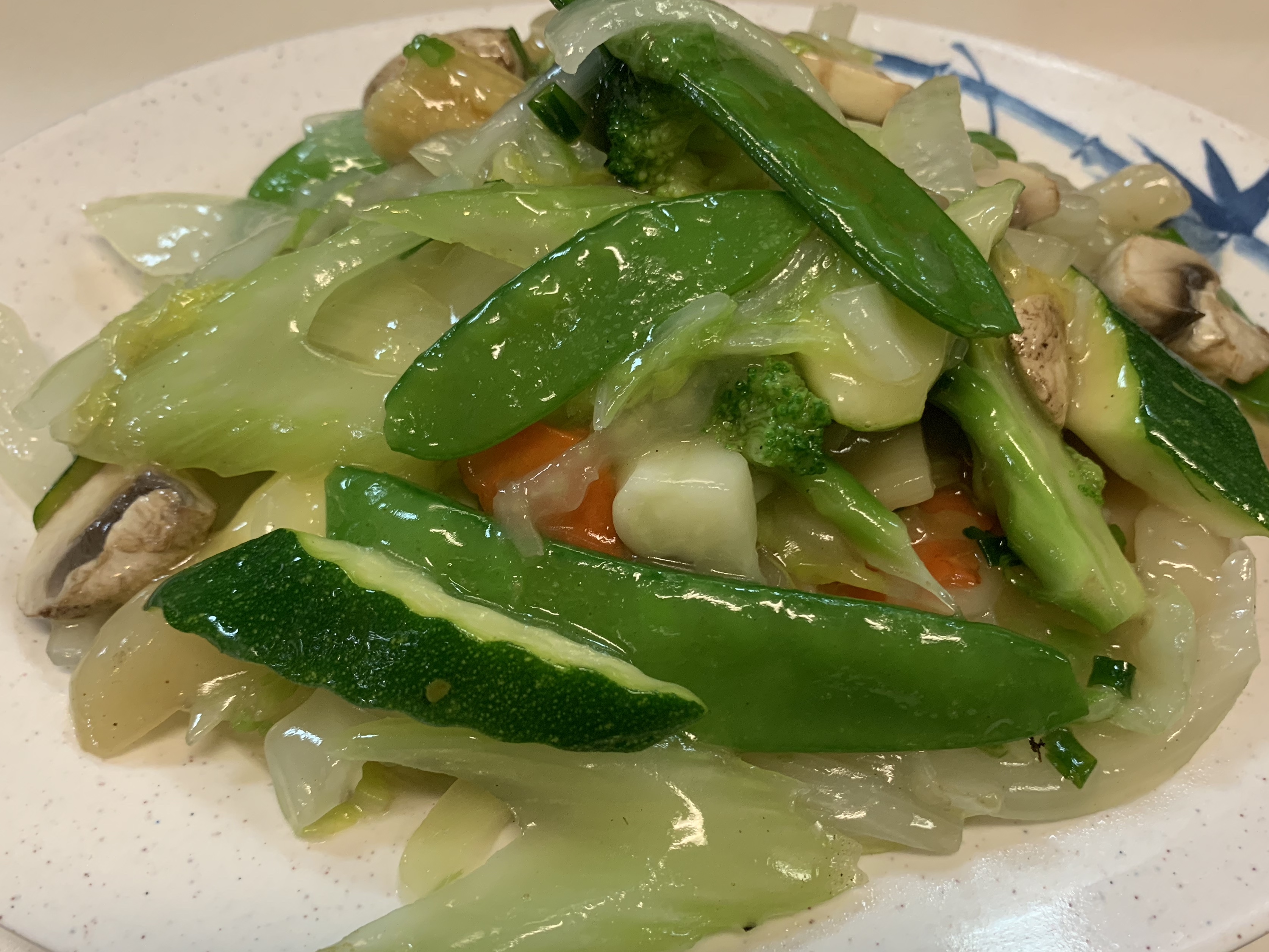 Order 18. Vegetable Chop Suey food online from Tsing Tao Chinese Cuisine store, Mesa on bringmethat.com