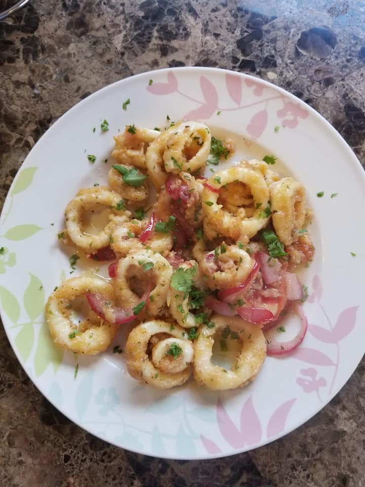 Order Fried Calamari - Appetizer food online from Sal Pizza store, Mt Holly on bringmethat.com