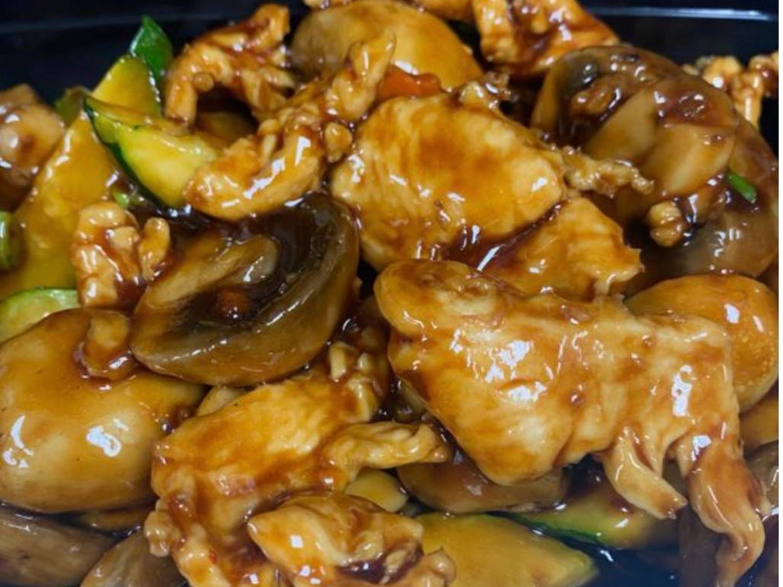 Order Chicken Mushroom food online from Rice Bowl Cafe store, Austin on bringmethat.com