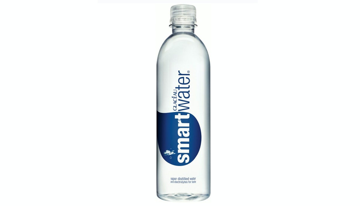 Order Smartwater (20oz) food online from The Coffee Bean & Tea Leaf store, Chandler on bringmethat.com