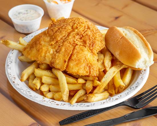 Order Fried Haddock Dinner food online from The Beach Plum store, Portsmouth on bringmethat.com