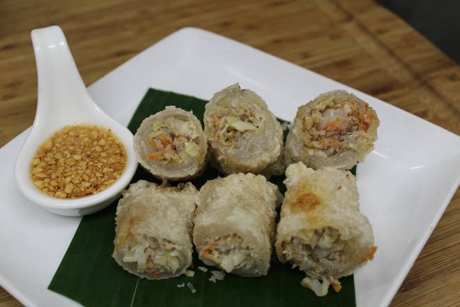 Order Pork spring rolls food online from Amazing Thai store, Jacksonville on bringmethat.com