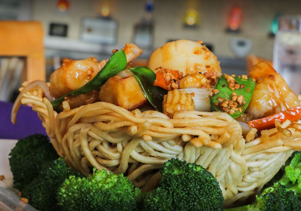 Order Chow Mein food online from George And Son Asian Cuisine store, Scottsdale on bringmethat.com