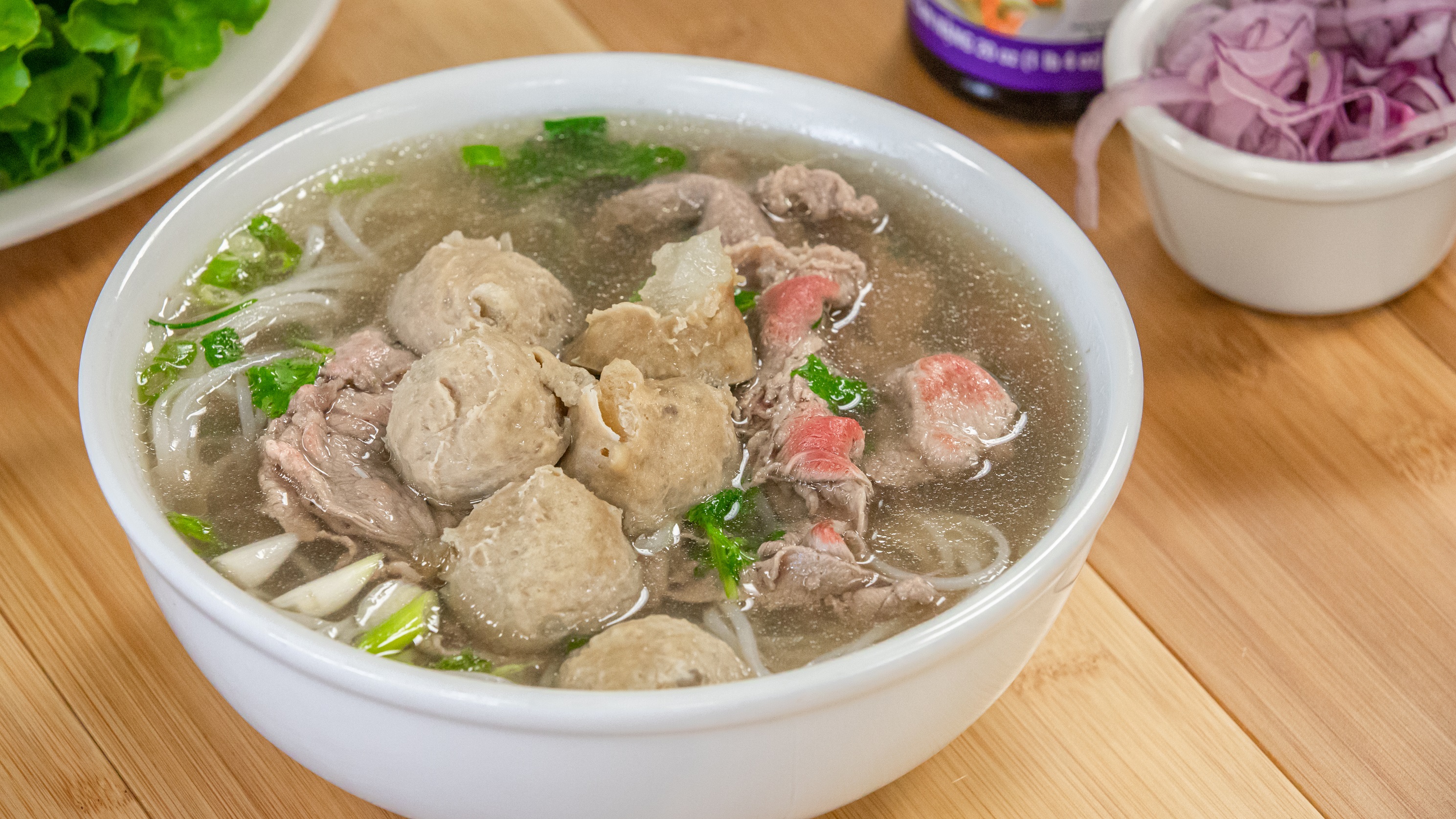 Order 12. Pho Steak and Beef Ball food online from Pho Cafe Hong Kong Diner store, Reno on bringmethat.com