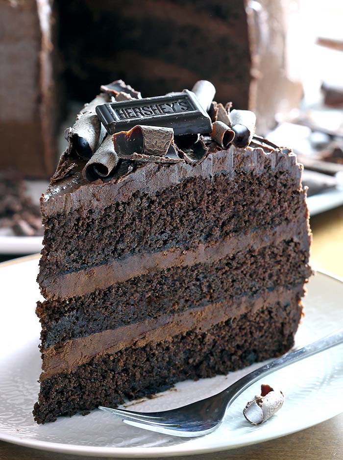 Order chocolate Cake food online from Brothers Pizza store, Princeton Junction on bringmethat.com