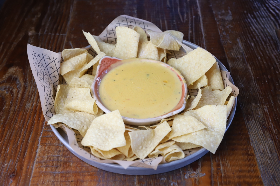 Order Chile con Queso - Snacks food online from Blatt Beer & Table store, Omaha on bringmethat.com