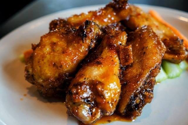 Order Buffalo Wings - 12 Pieces food online from Piero Pizzeria store, Reading on bringmethat.com
