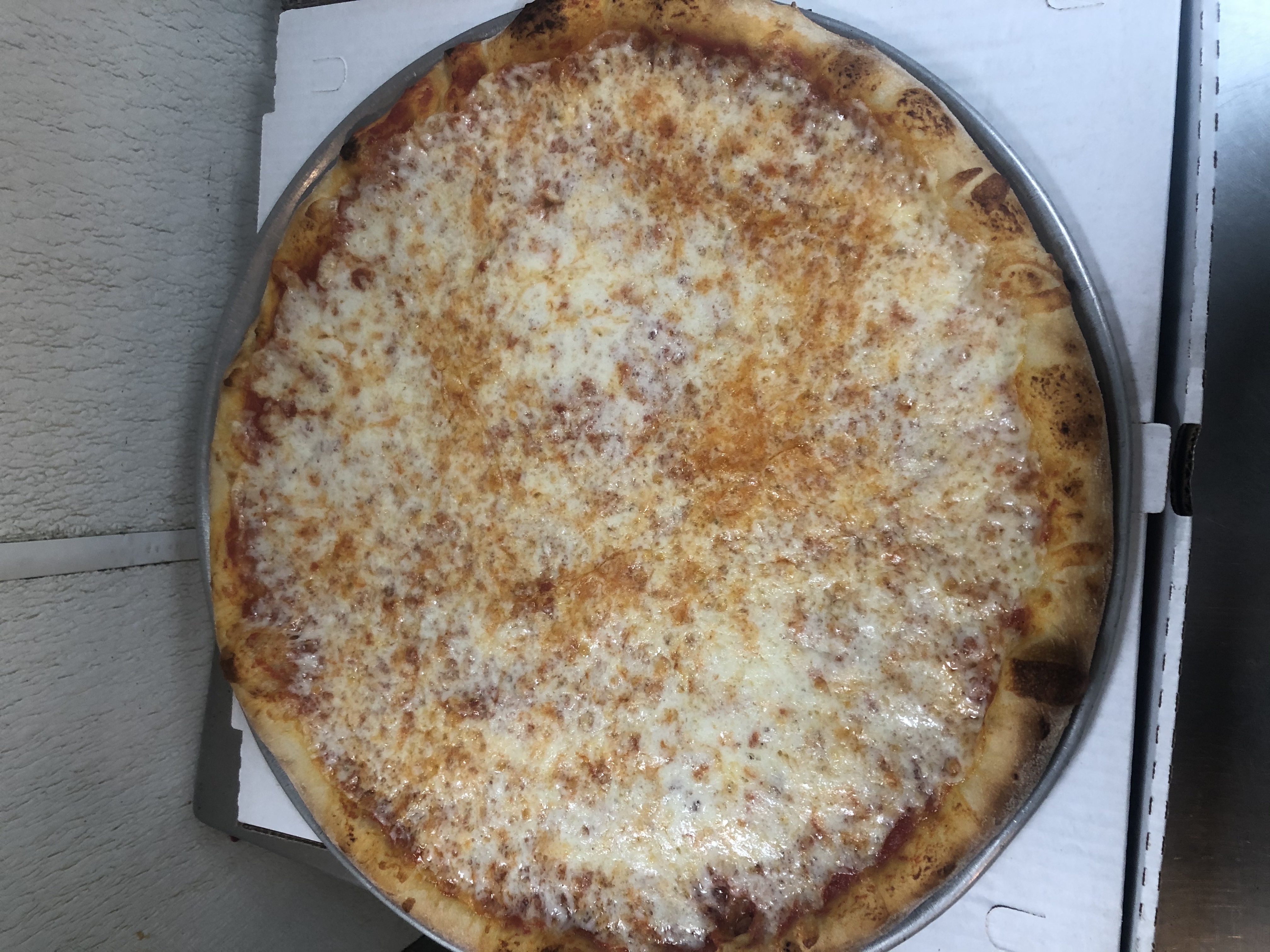 Order 16" Large New York Pizza food online from Di Meo Pizzeria store, Crofton on bringmethat.com