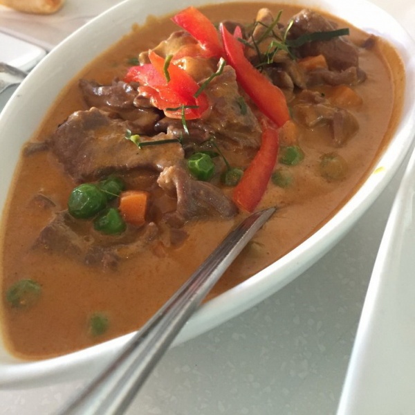 Order Panang Curry food online from Anantra Thai Restaurant store, Woodland Hills on bringmethat.com