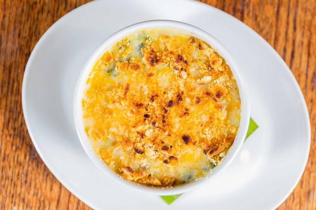 Order Side of Spinach & Ritz Cracker Au Gratin food online from The Metropolitan store, North Wales on bringmethat.com