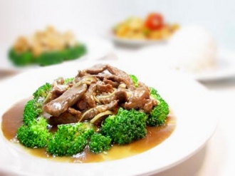 Order 507. Beef & Broccoli food online from Siam Pasta store, Chicago on bringmethat.com