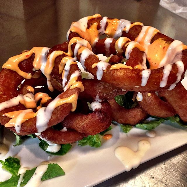 Order Beer Battered Onion Rings food online from Tomato Tomato store, Stamford on bringmethat.com