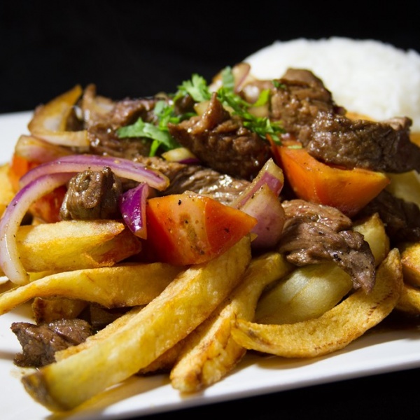 Order Lomo Saltado food online from Chios Peruvian Grill store, Van Nuys on bringmethat.com