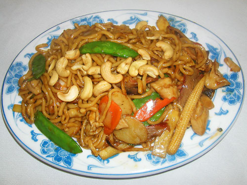 Order Howard's Special Chow Mein food online from Rice Bowl store, Chico on bringmethat.com
