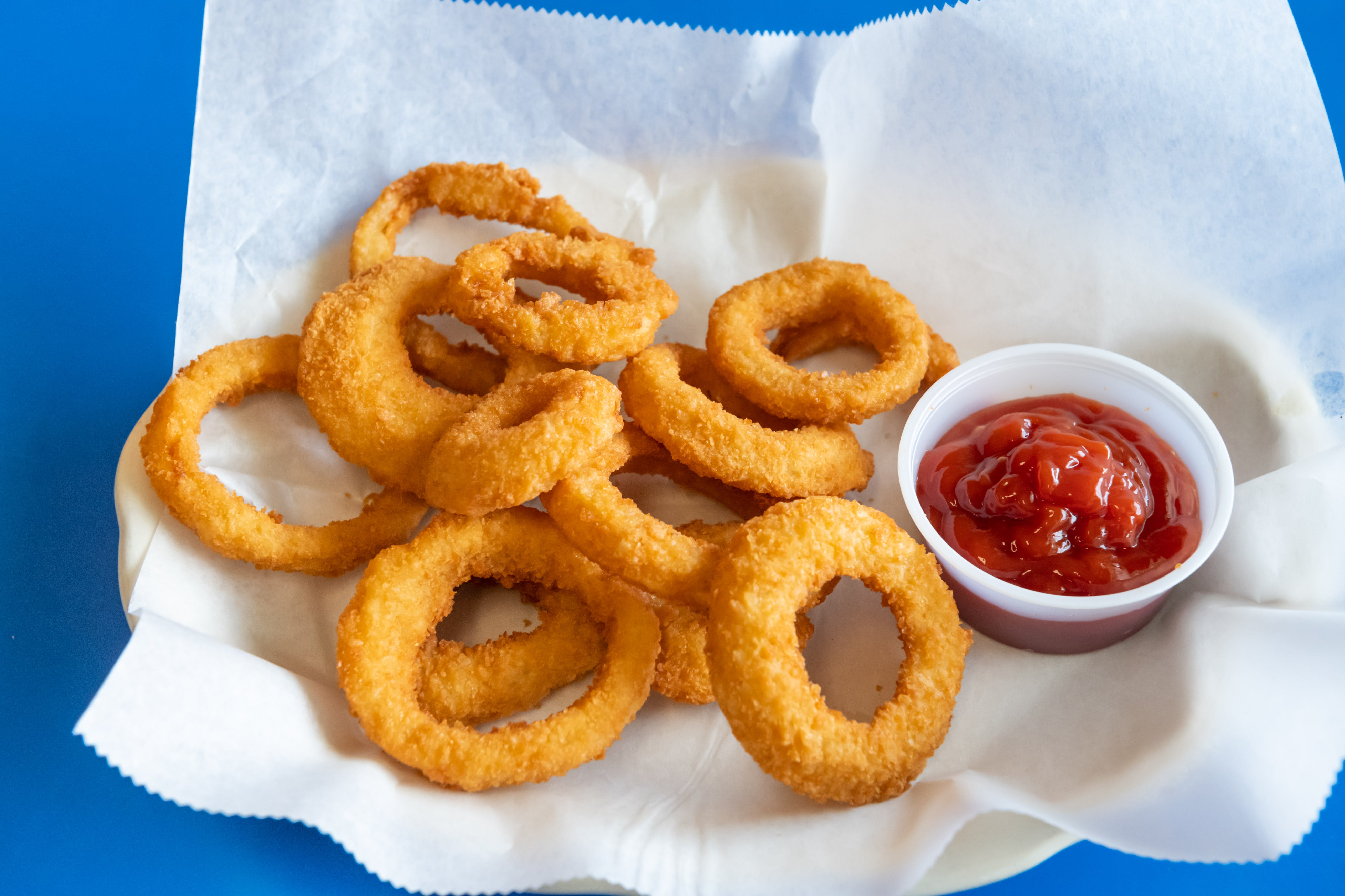 Order Onion Rings - Appetizer food online from Southington Pizza House store, Southington on bringmethat.com