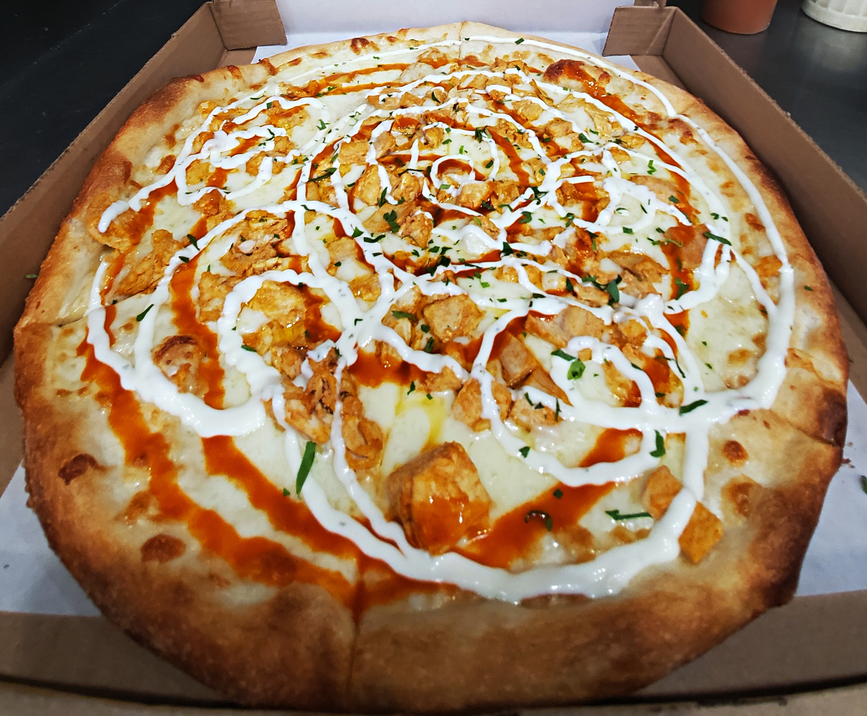 Order Buffalo Chicken Pizza food online from Famous famiglia pizza store, New York on bringmethat.com