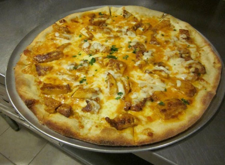 Order Buffalo Chicken Pizza - Personal food online from La Strada Cafe store, Neshanic Station on bringmethat.com