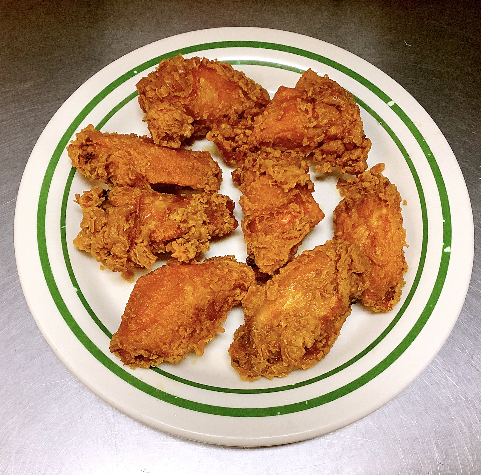 Order 8 Piece Fried Chicken Wings炸鸡翅 food online from ChinaDragon store, Anoka on bringmethat.com