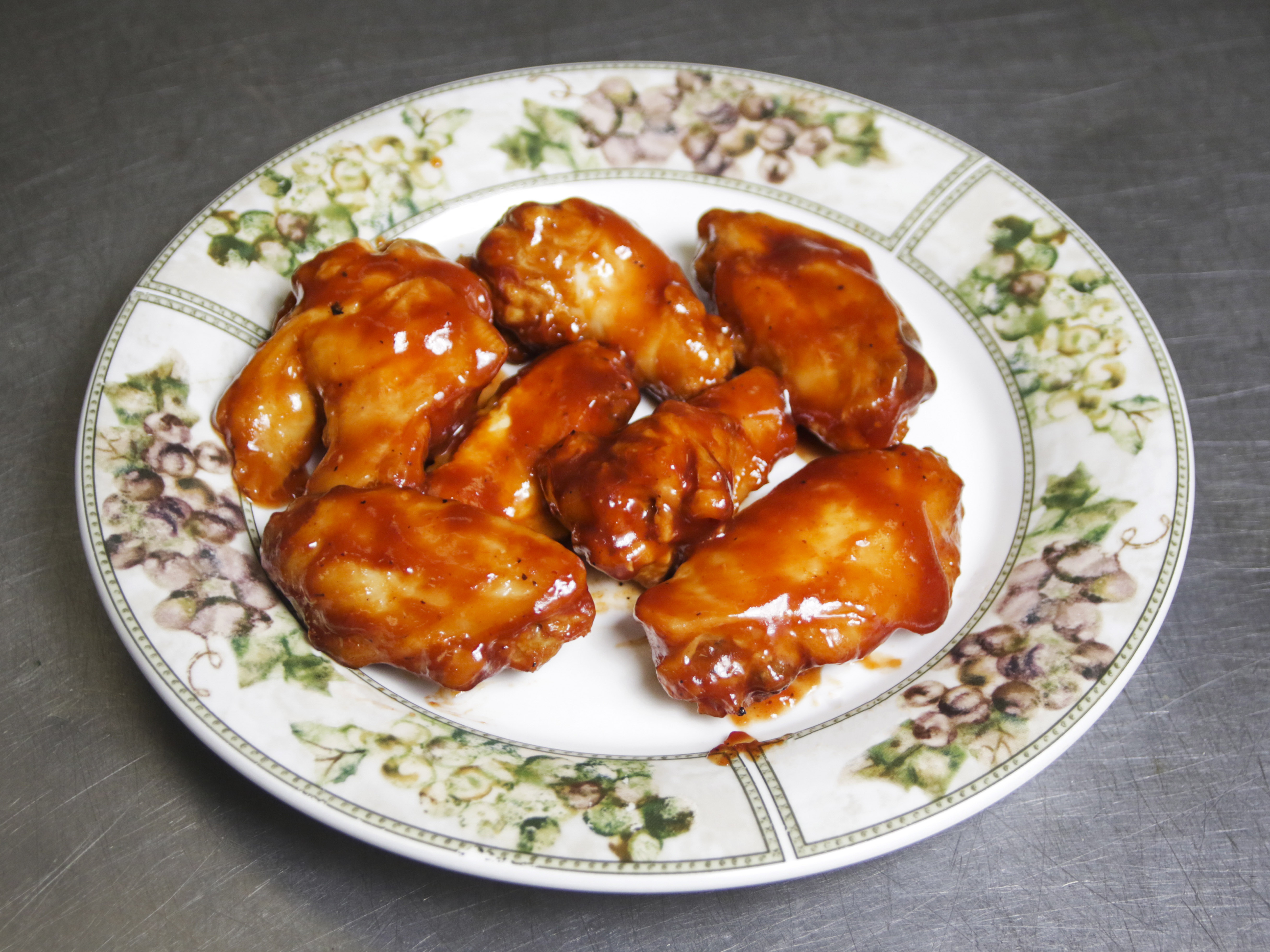 Order BBQ Wings food online from Toarmina Pizza store, Madison Heights on bringmethat.com