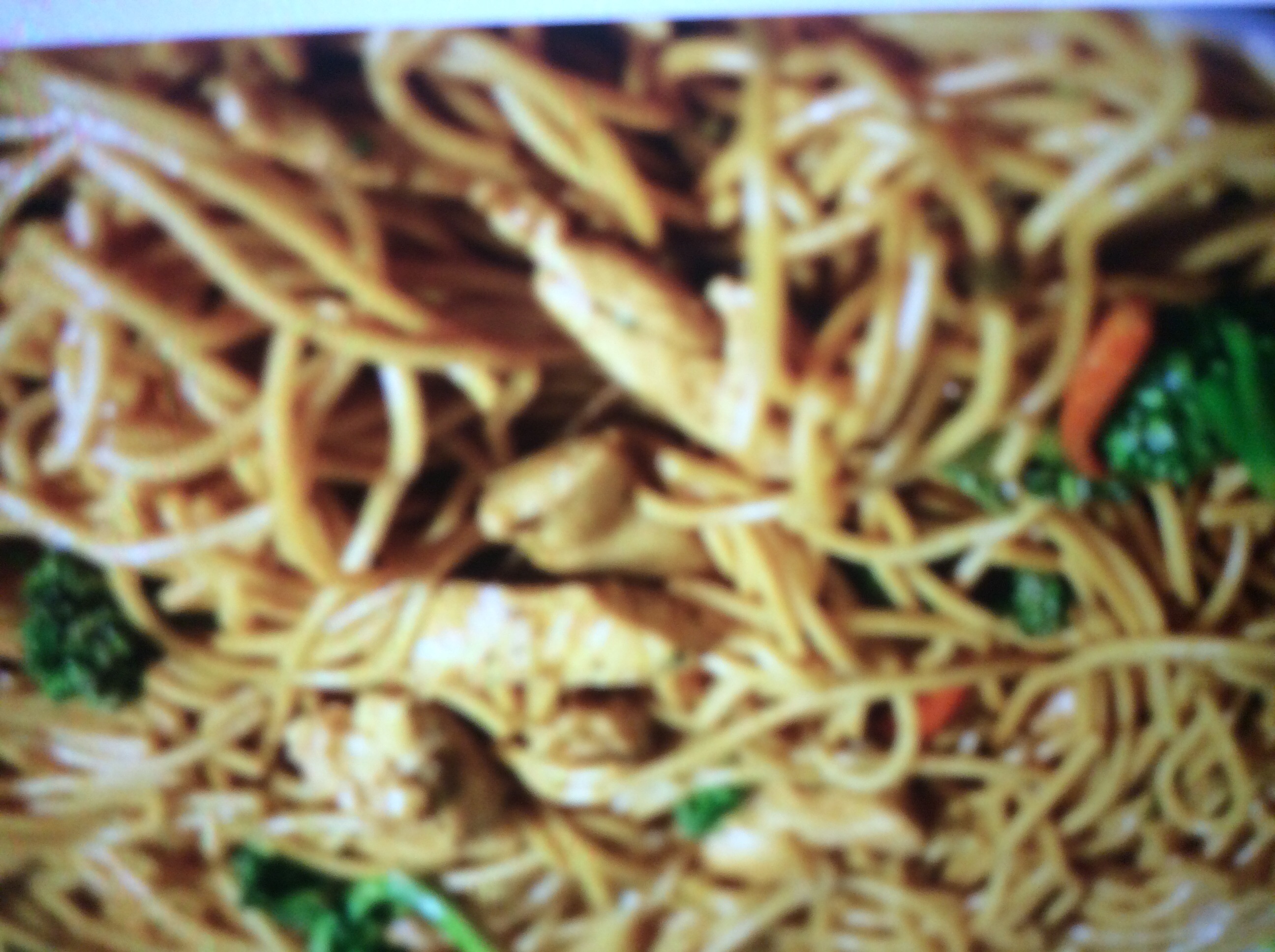 Order C13. Chicken Lo Mein Combo Plate food online from Great wall restaurant store, Brooklyn on bringmethat.com