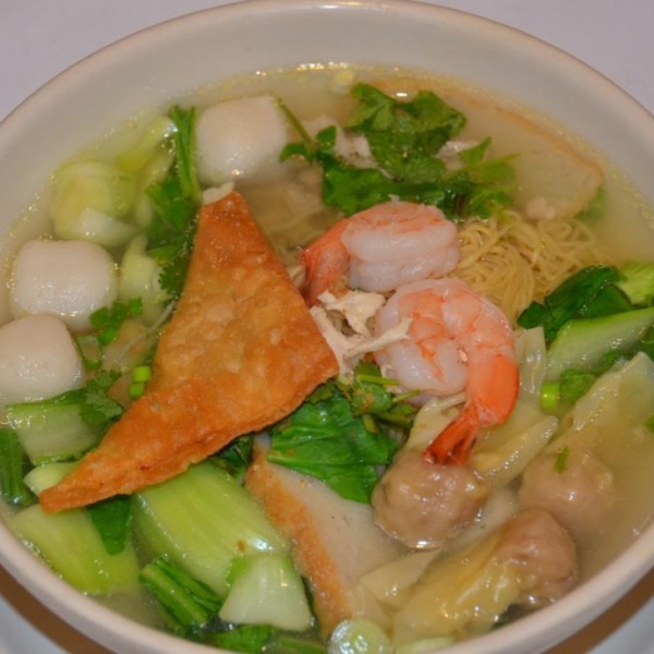 Order Wonton Noodles Special food online from Thai Dishes store, Inglewood on bringmethat.com