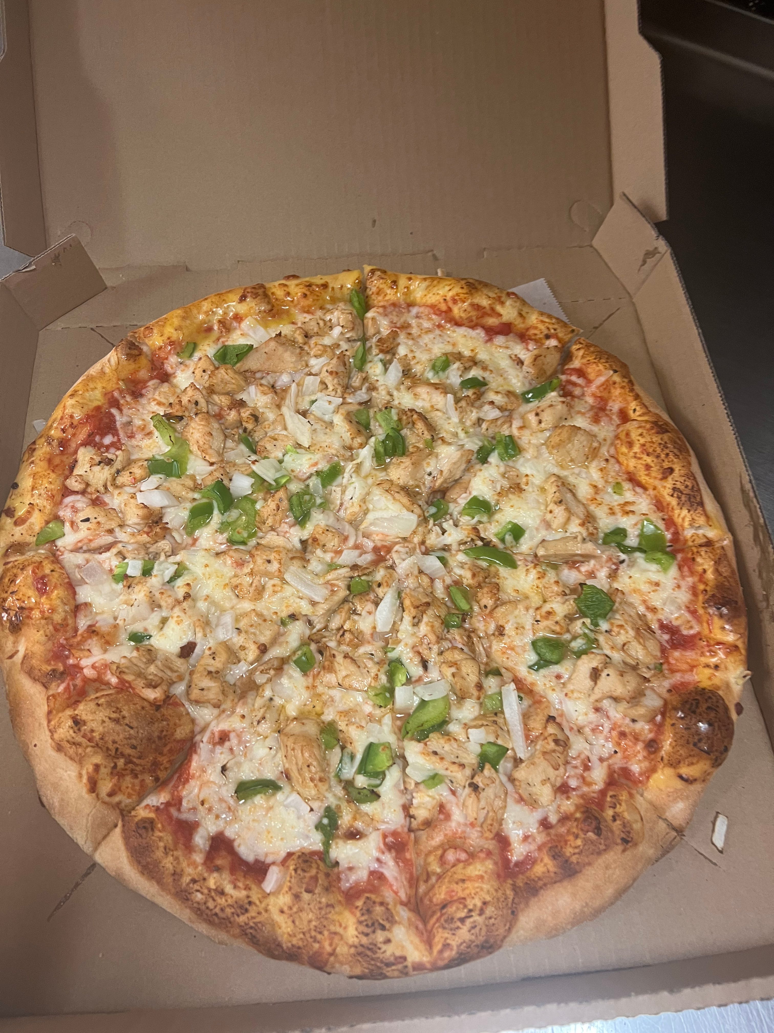 Order Chicken Pizza - Small 10" food online from Big Guy Italiano Family Restaurant store, Bristol on bringmethat.com