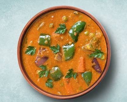 Order Wholesome Veggie Curry  food online from Veggie Mania store, Birmingham on bringmethat.com