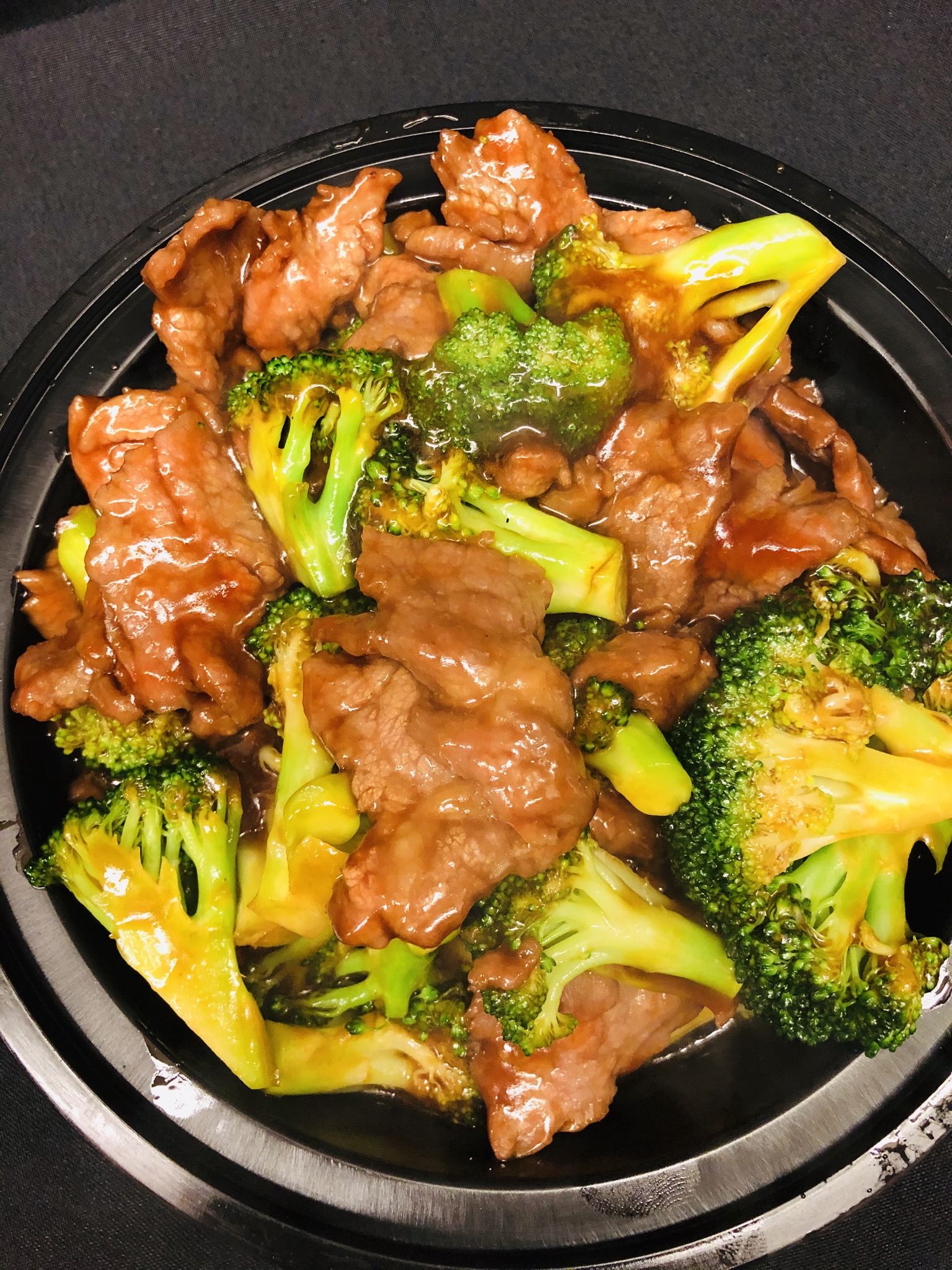 Order Beef Broccoli Dinner food online from Pepper Asian Bistro II store, Denver on bringmethat.com