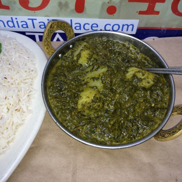 Order J5. Aloo Saag food online from India Taj Palace store, San Antonio on bringmethat.com