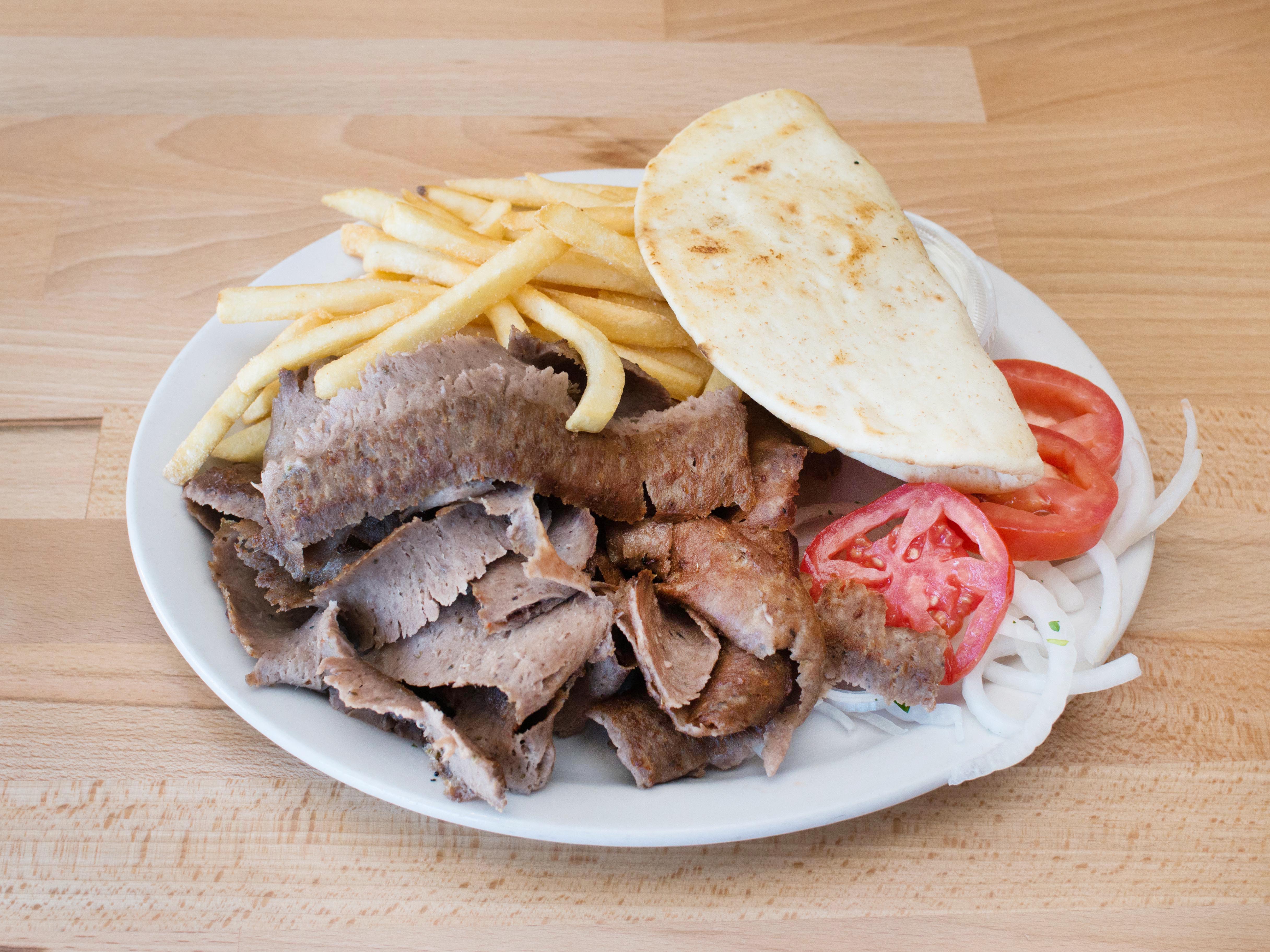 Order Homemade Chicken Gyros Plate food online from Grill House store, Northbrook on bringmethat.com
