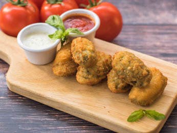 Order Jalapeno Poppers - Appetizer food online from Pats Pizzeria store, Lindenwold on bringmethat.com