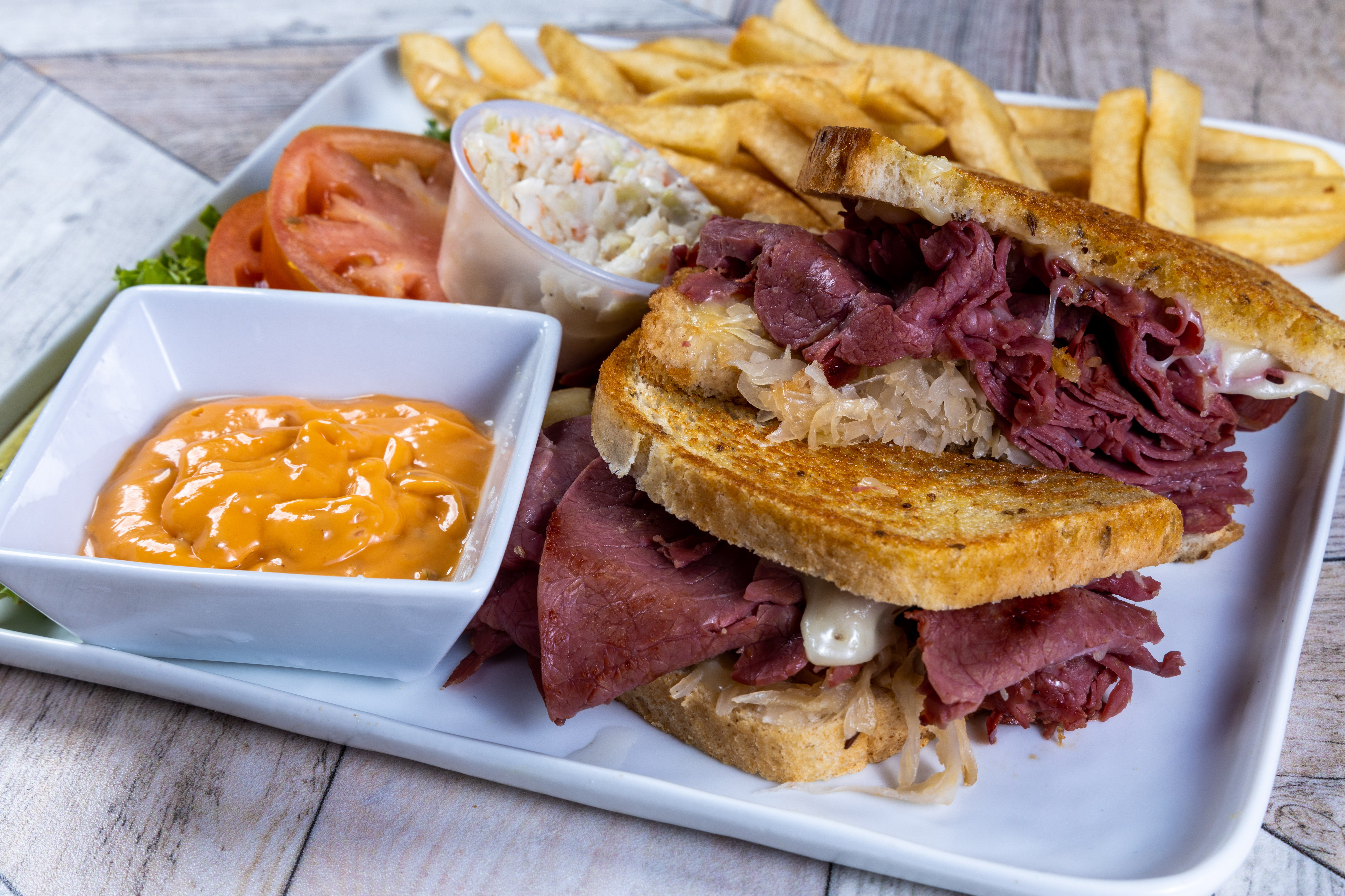 Order Grilled Reuben  food online from Top View Restaurant store, Chicago on bringmethat.com