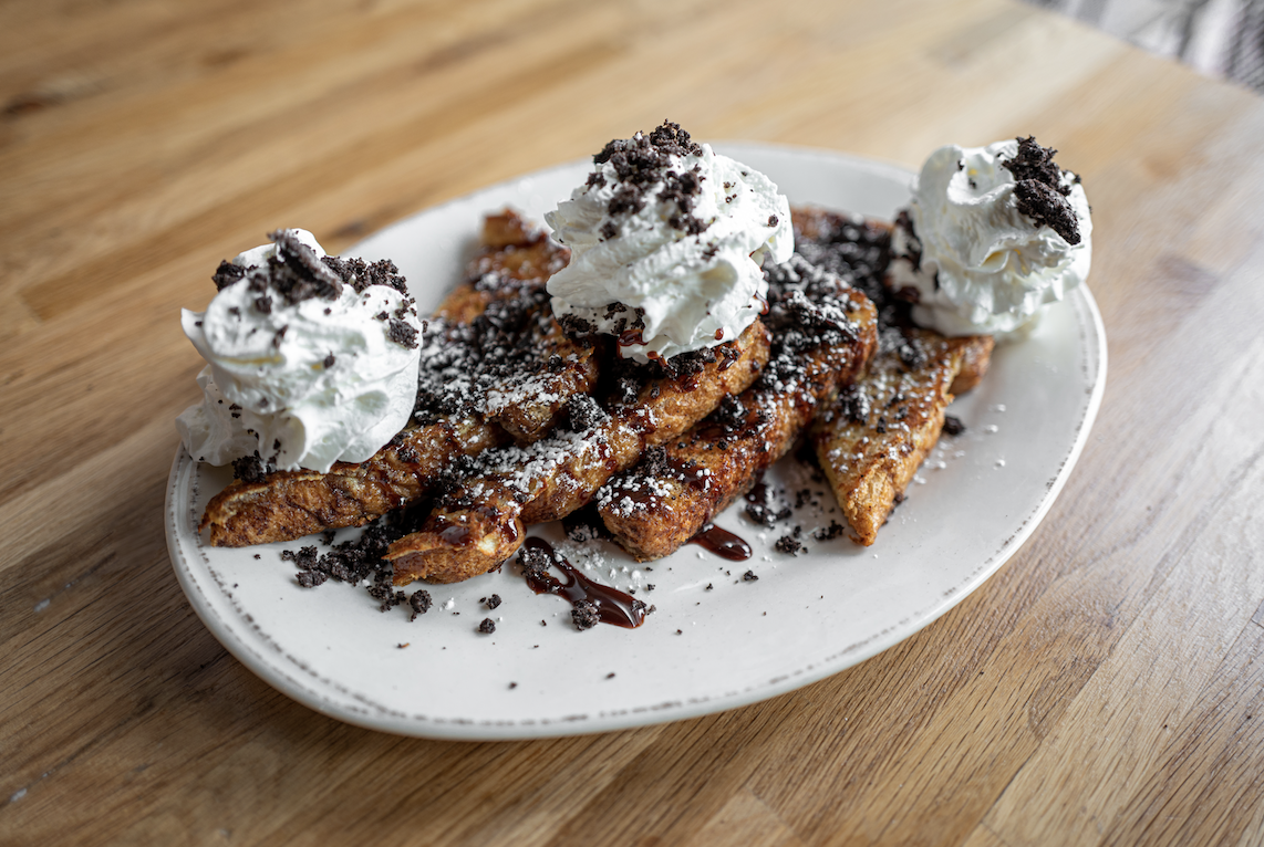 Order Oreo™ Crumble French Toast food online from Iron Rooster store, Annapolis on bringmethat.com