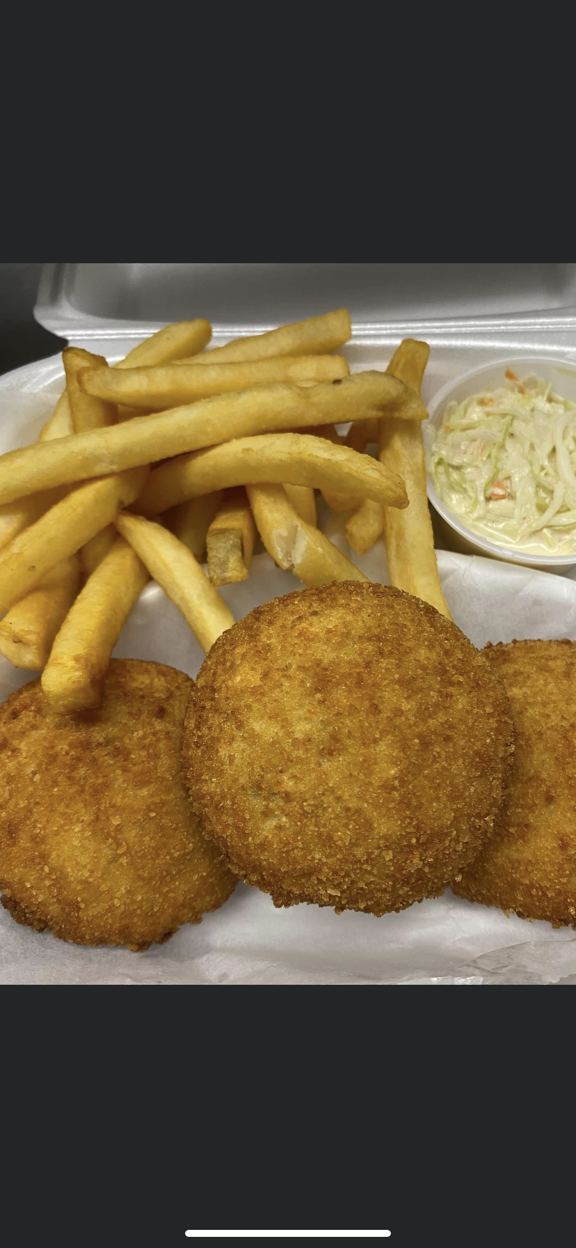 Order Crab Cakes Platter food online from Mr Wings Pizza & Grill store, Philadelphia on bringmethat.com