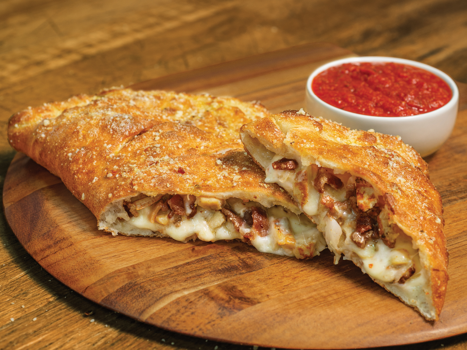 Order Chicken Classico Calzone food online from Marco's Pizza store, Ooltewah on bringmethat.com